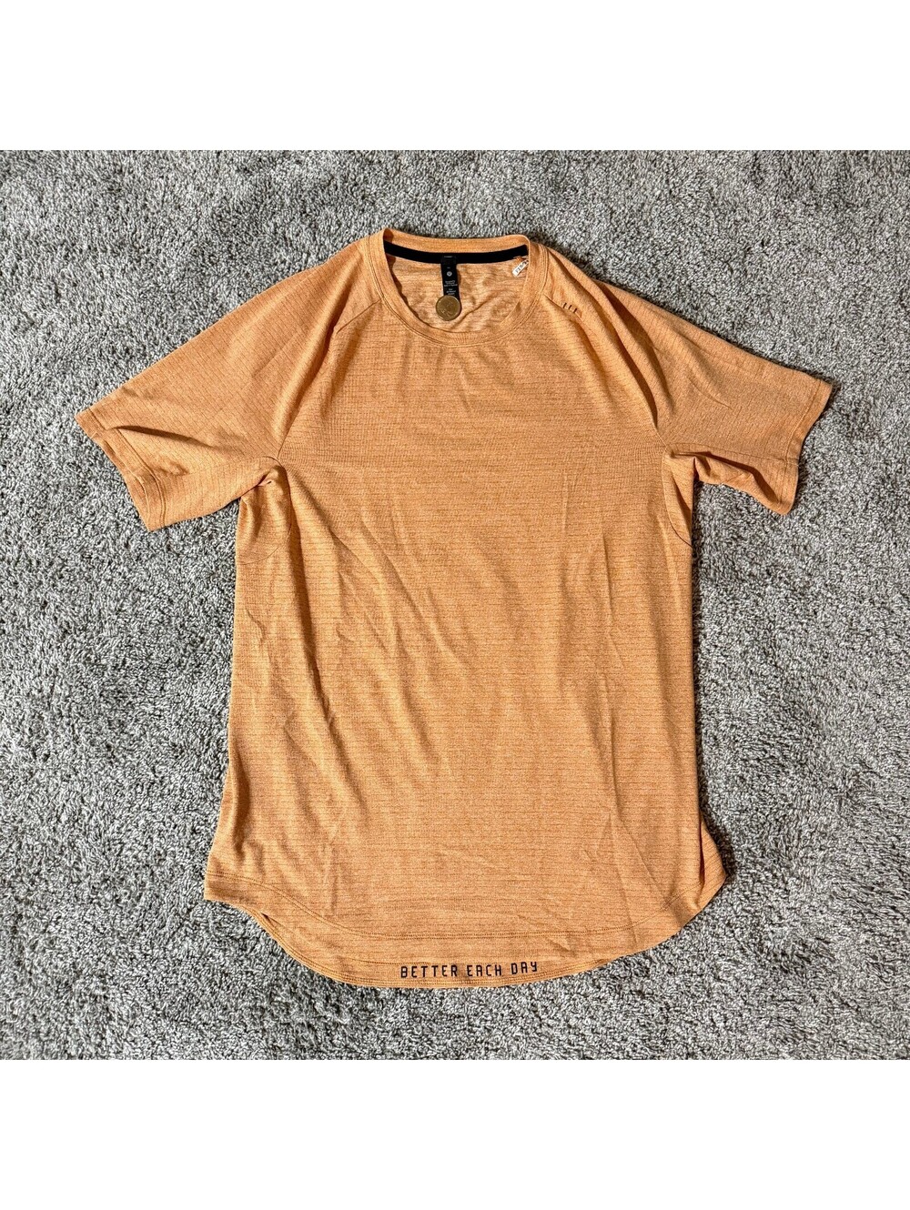 Lululemon Mens Heathered Orange Athletic Tee M Running Workout Training Gymwear